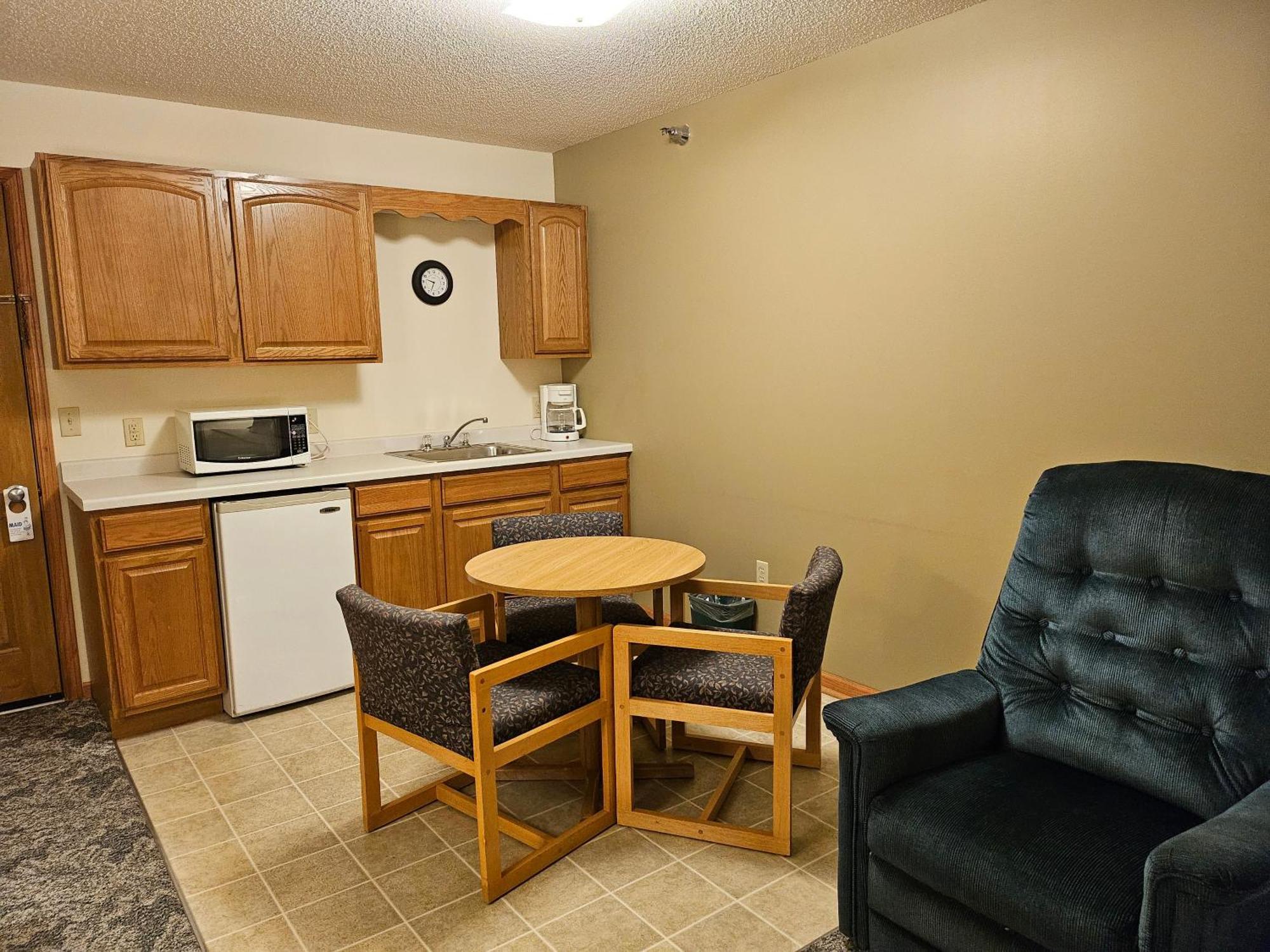 Lincoln Host Motor Inn Escanaba Kültér fotó